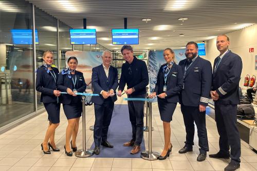 TUI start vluchten naar Fins Kajaani