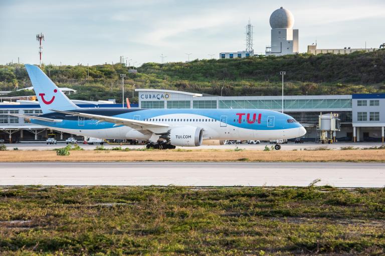 Teaser image for TUI fly breidt vanaf april 2027 vluchtaanbod naar Aruba, Bonaire en Curaçao verder uit 
